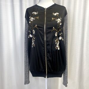 Gimmicks by BKE Floral Black Bomber Jacket Size Large